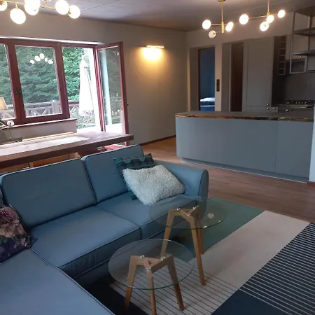 Apartment Apartament Rodzinny W Willi Art *